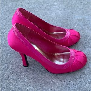 Pretty Fuchsia Heels